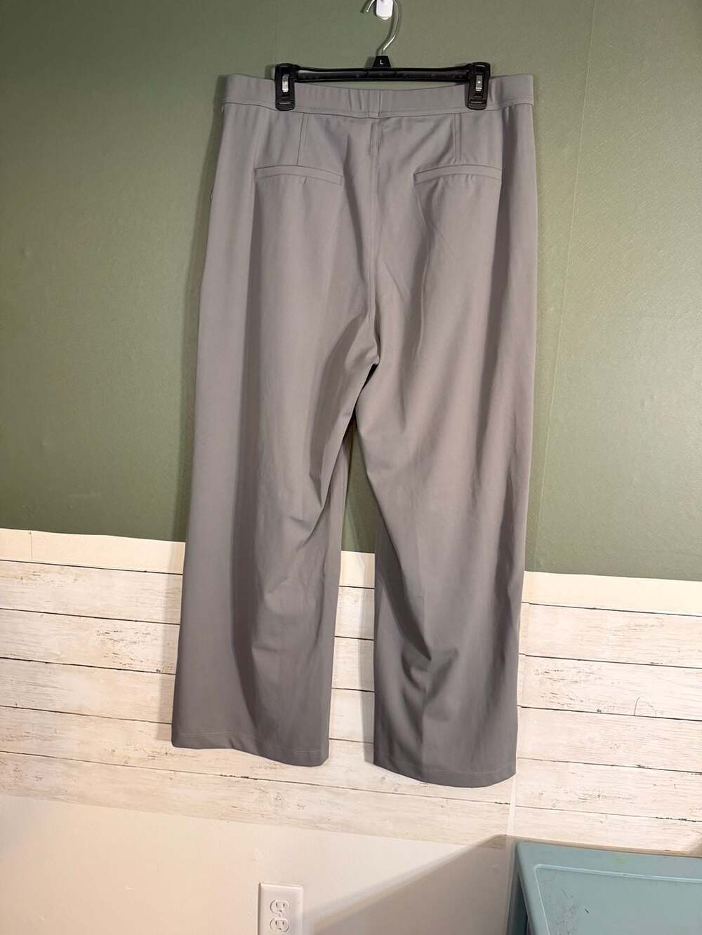 Halara High Waisted Wide Leg Pants Gray Size XL - Picture 2 of 5